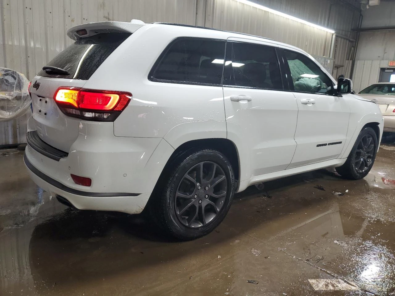 Jeep Grand cherokee 2021 JEEP GRAND CHEROKEE OVERLAND  - изображение 4