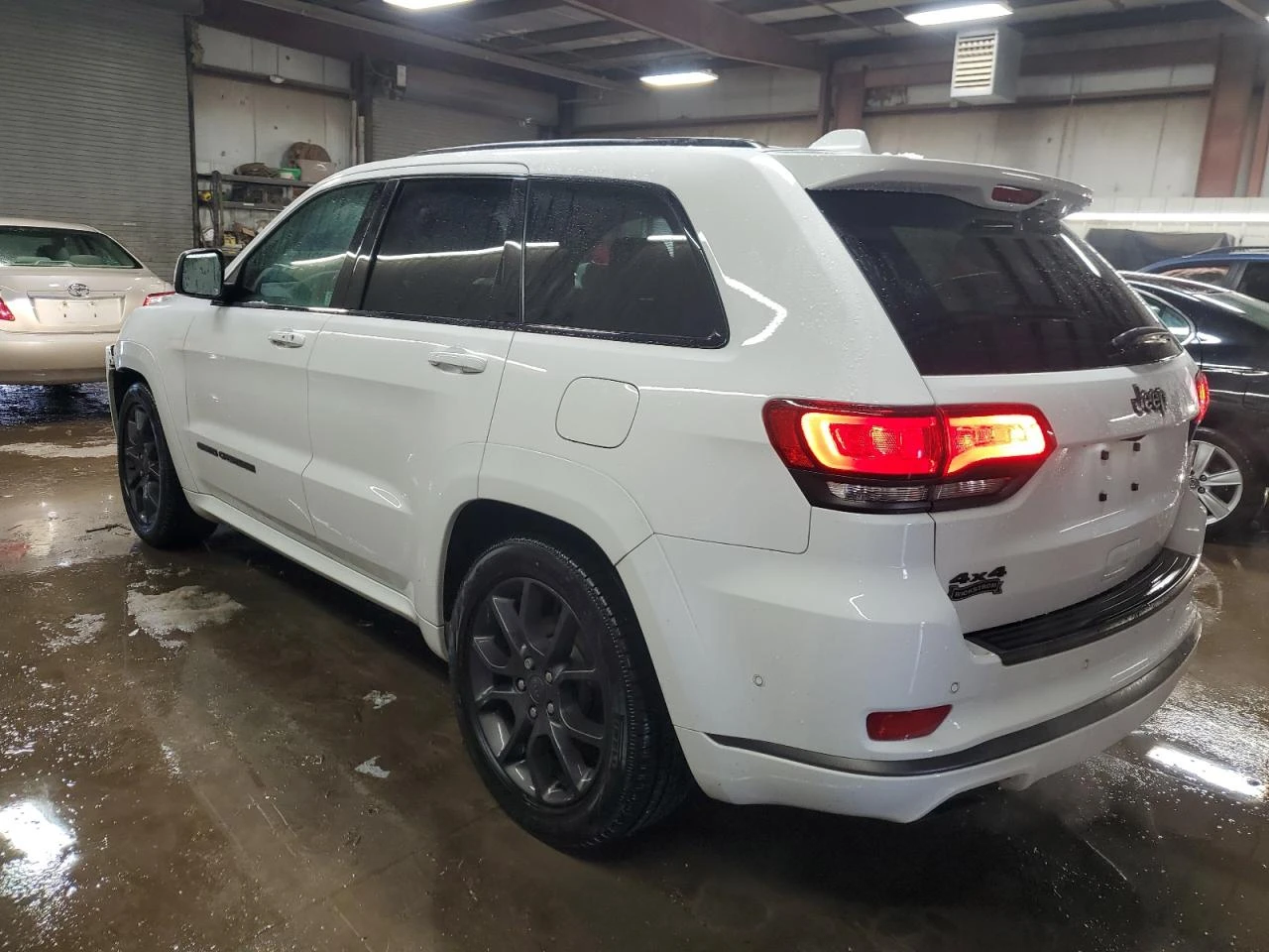 Jeep Grand cherokee 2021 JEEP GRAND CHEROKEE OVERLAND  - изображение 6