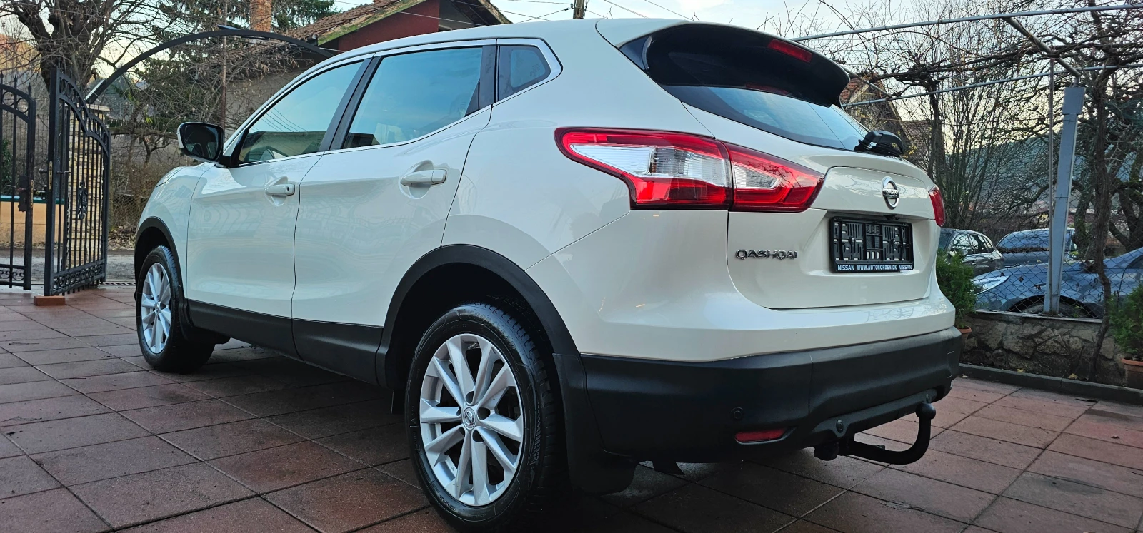 Nissan Qashqai  DIG-T  - изображение 3