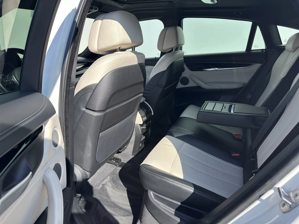 BMW X6 M50d - изображение 9