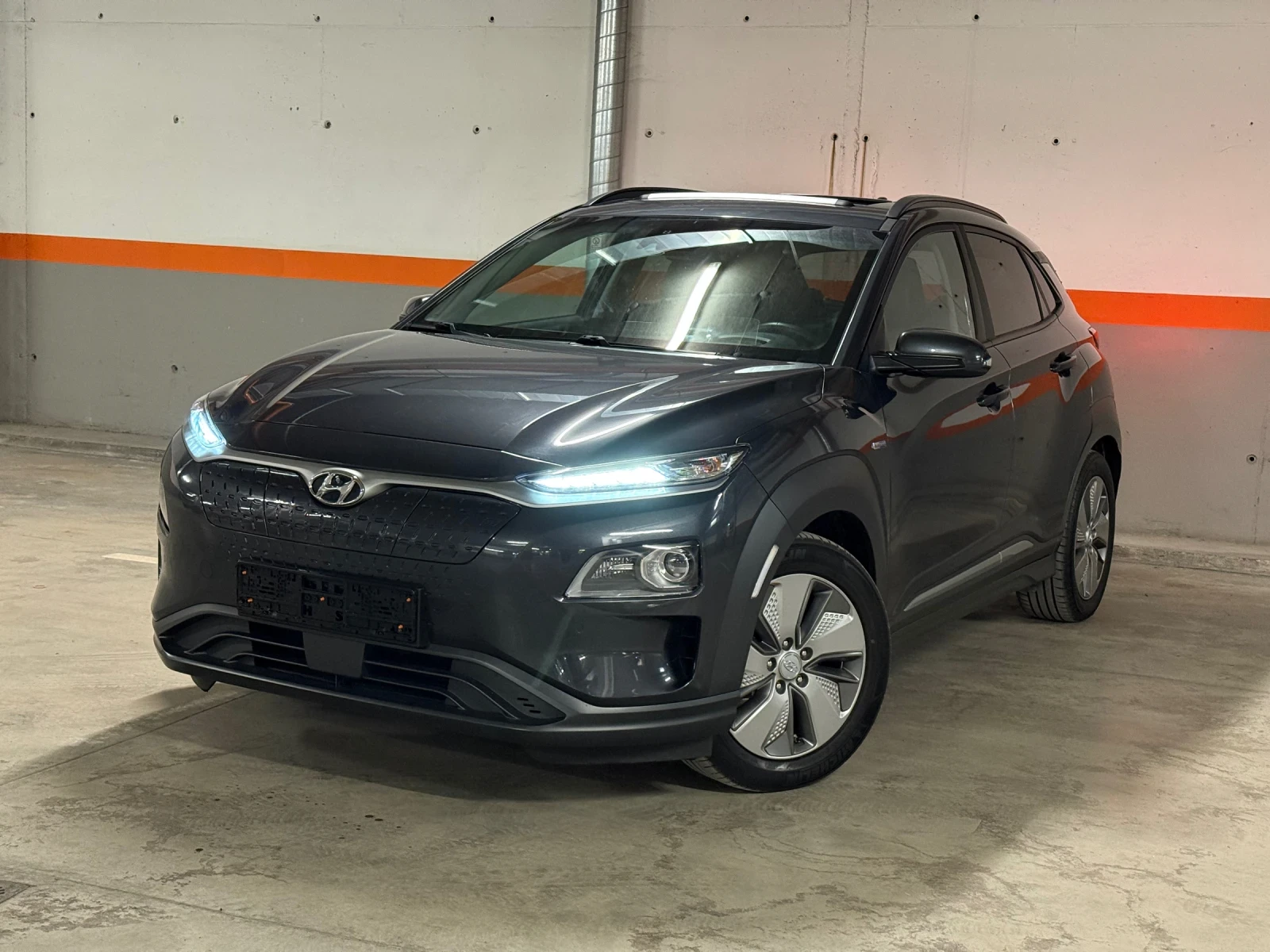 Hyundai Kona Premium 64 KWh 204 hp Bluelink Термопомпа