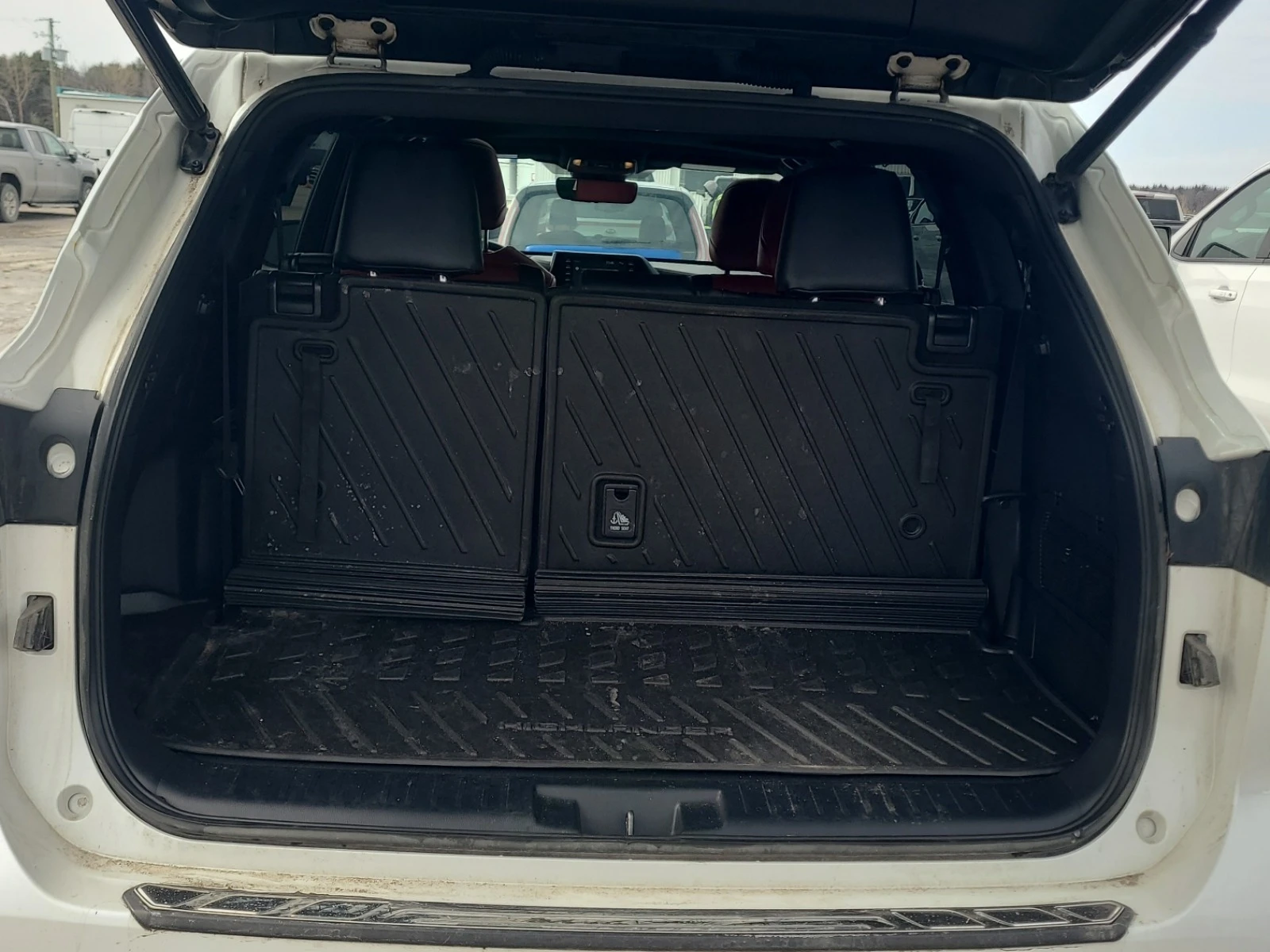 Toyota Highlander * XSE* A���������* ����� �������� �������*  | Mobile.bg � ����������� 6