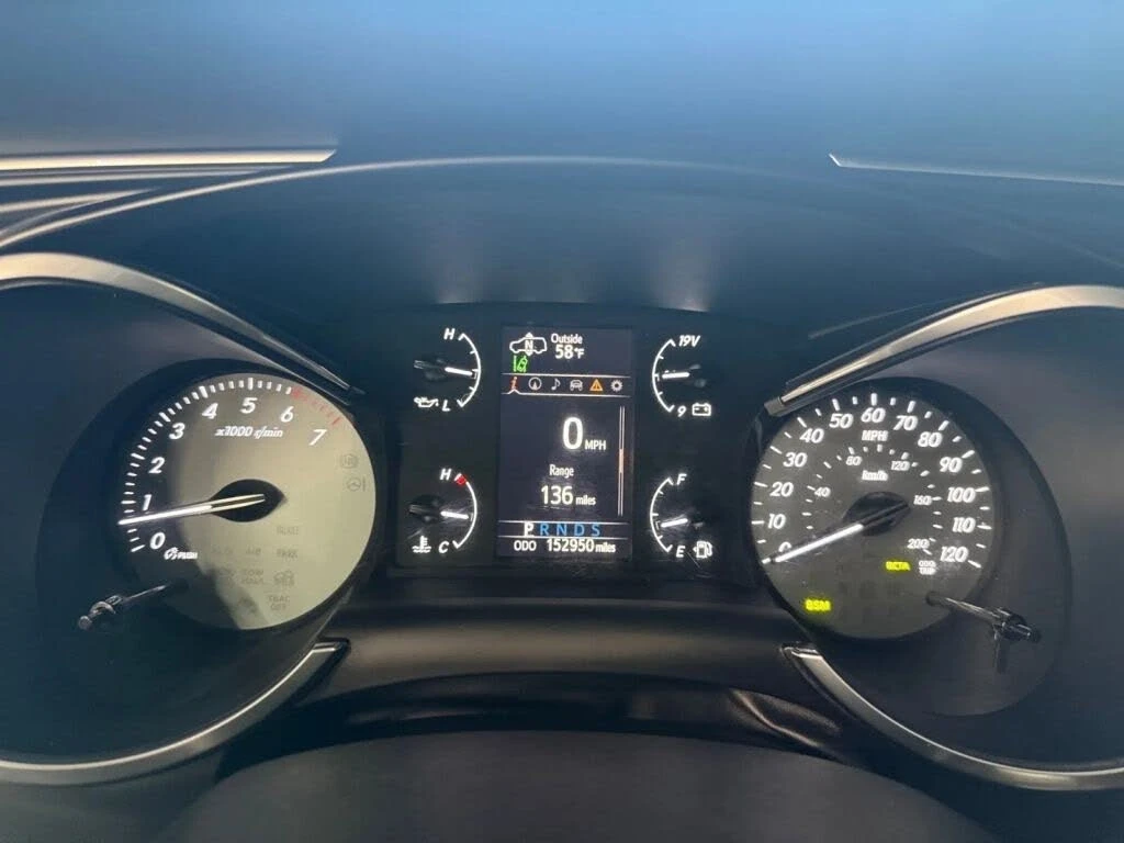 Toyota Sequoia PLATINUM * 4WD * БЕЗ РЪЖДА * CARFAX * 7 МЕСТА * , снимка 9 - Автомобили и джипове - 54146254