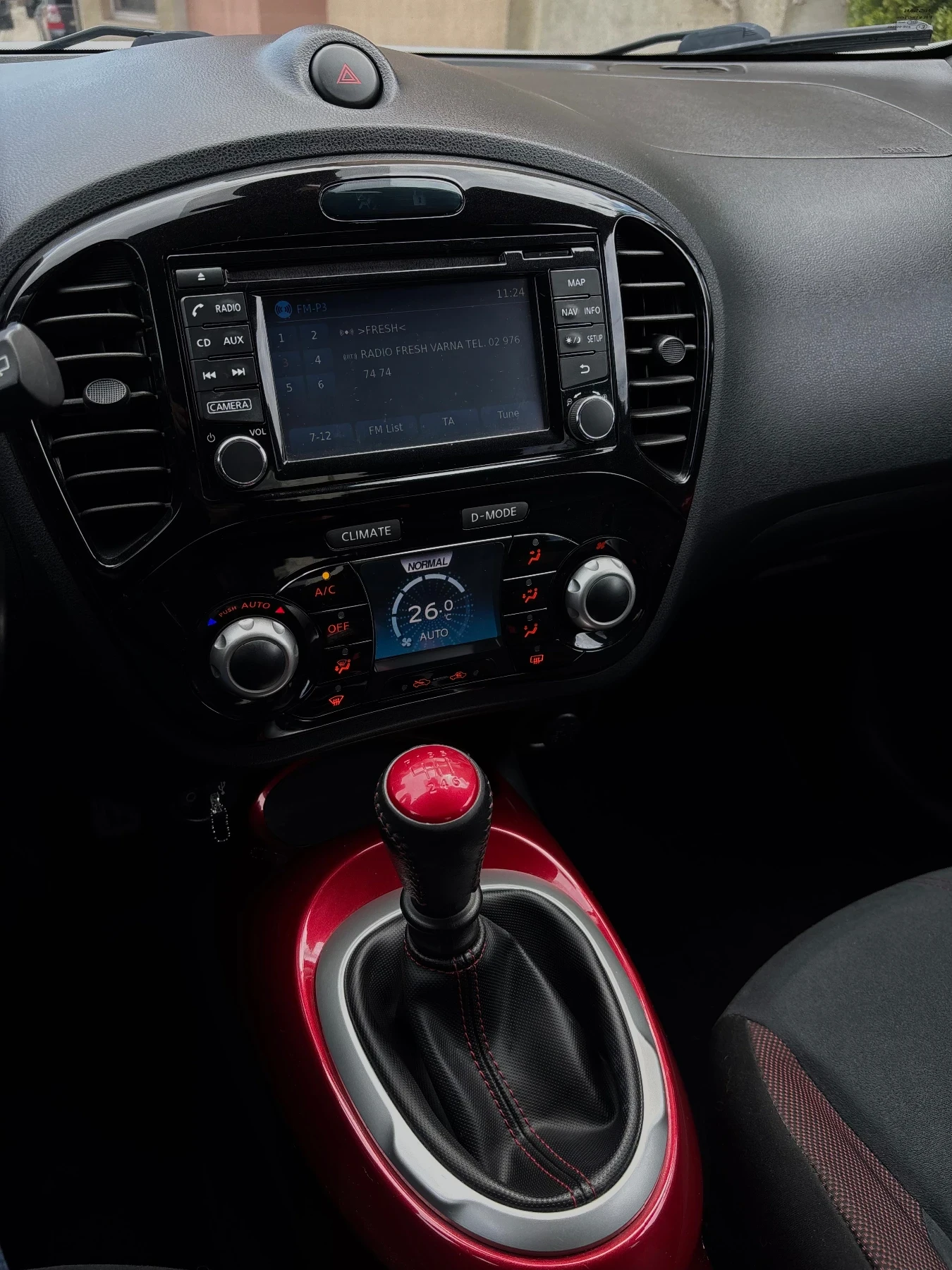 Nissan Juke 1.2 Dig-t Facelift, снимка 10 - Автомобили и джипове - 54387917