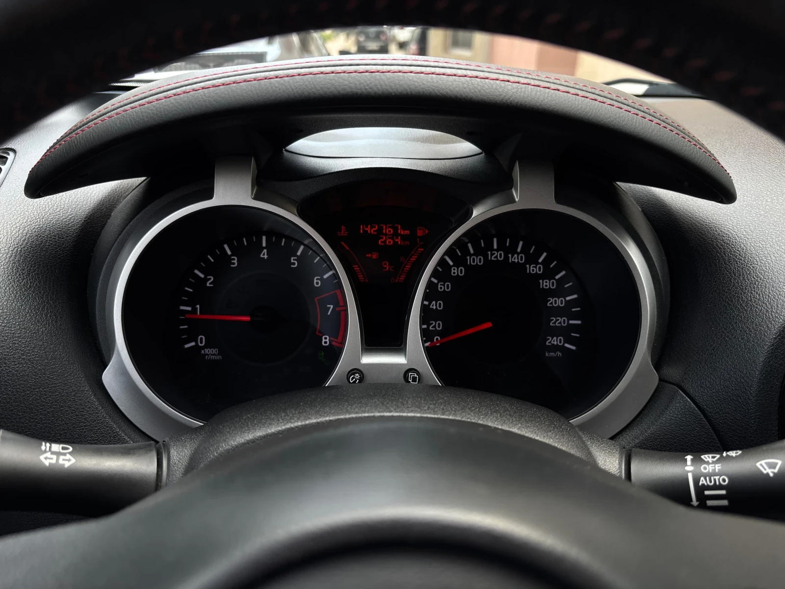 Nissan Juke 1.2 Dig-t Facelift, снимка 9 - Автомобили и джипове - 54387917