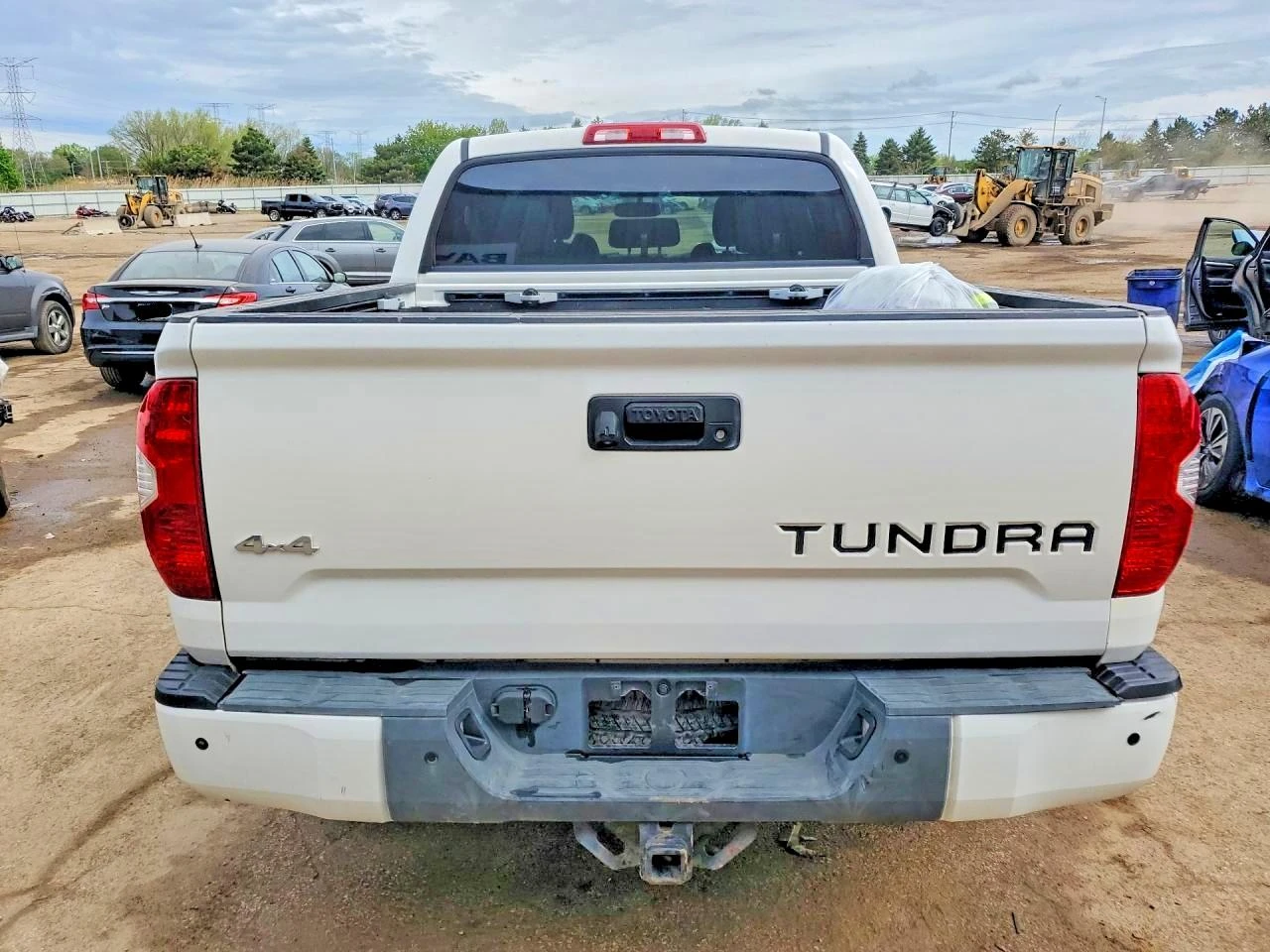 Toyota Tundra 5.7l Sr5, снимка 6 - Автомобили и джипове - 54731396