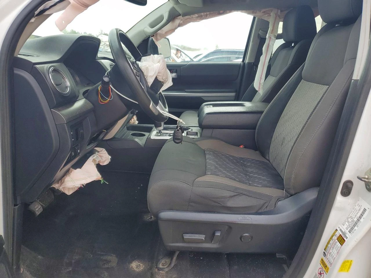 Toyota Tundra 5.7l Sr5, снимка 7 - Автомобили и джипове - 54731396