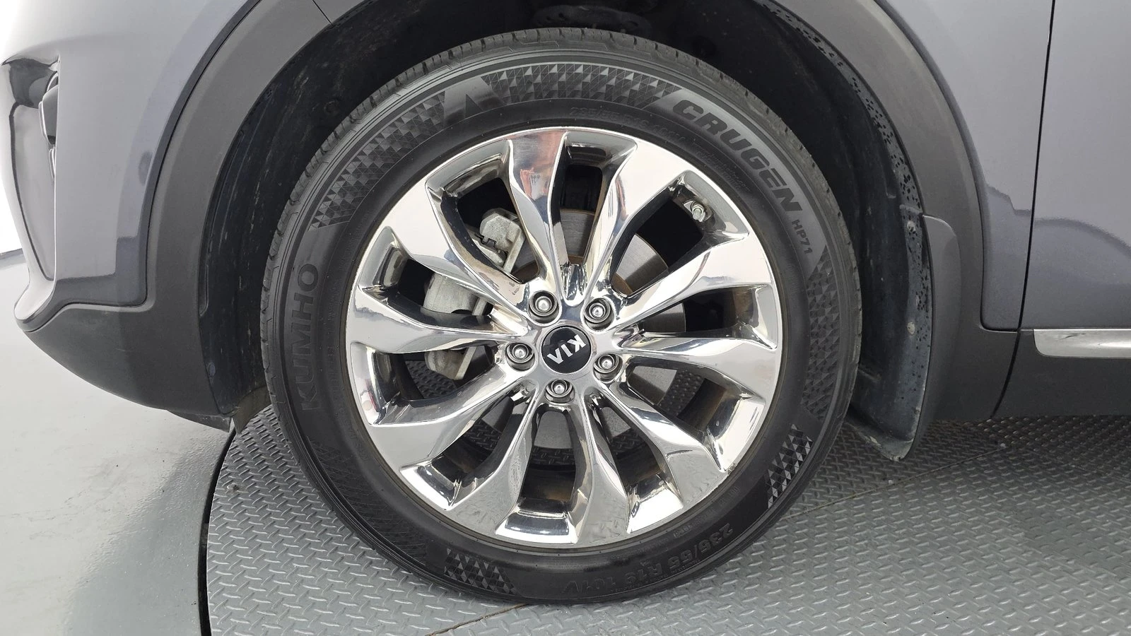 Kia Sorento 2.2* KEYLESS* ПОДГРЕВ ВОЛАН* ЕЛ. БАГАЖНИК* КРАЙНА , снимка 5 - Автомобили и джипове - 55318959