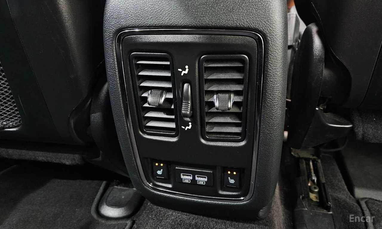 Jeep Grand cherokee 3.6* V6* 8ZF* ПОДГРЕВ* ОБДУХВАНЕ* КАМЕРА* МЪРТВА* , снимка 16 - Автомобили и джипове - 55582884