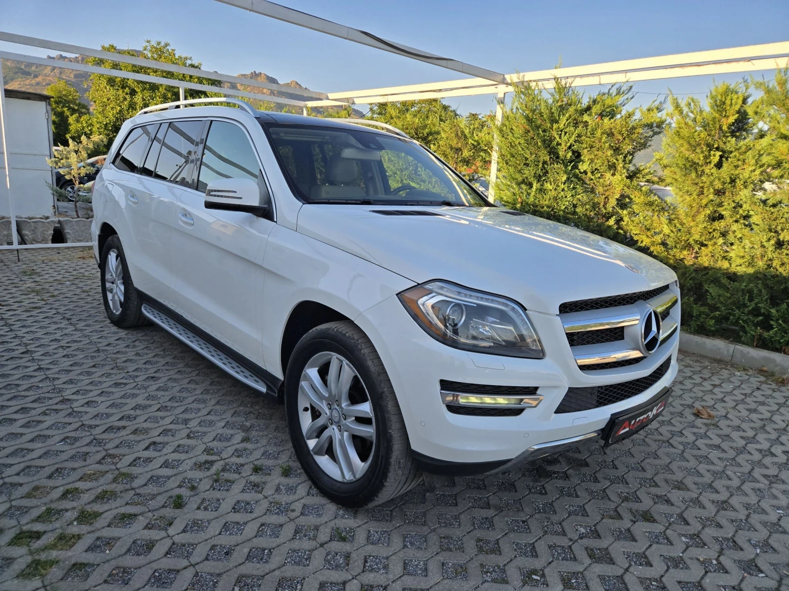 Mercedes-Benz GL 350 3.0CDI-258кс= AMG LINE= 7MECTA= PANO= 360= KEYLESS, снимка 2 - Автомобили и джипове - 55694891
