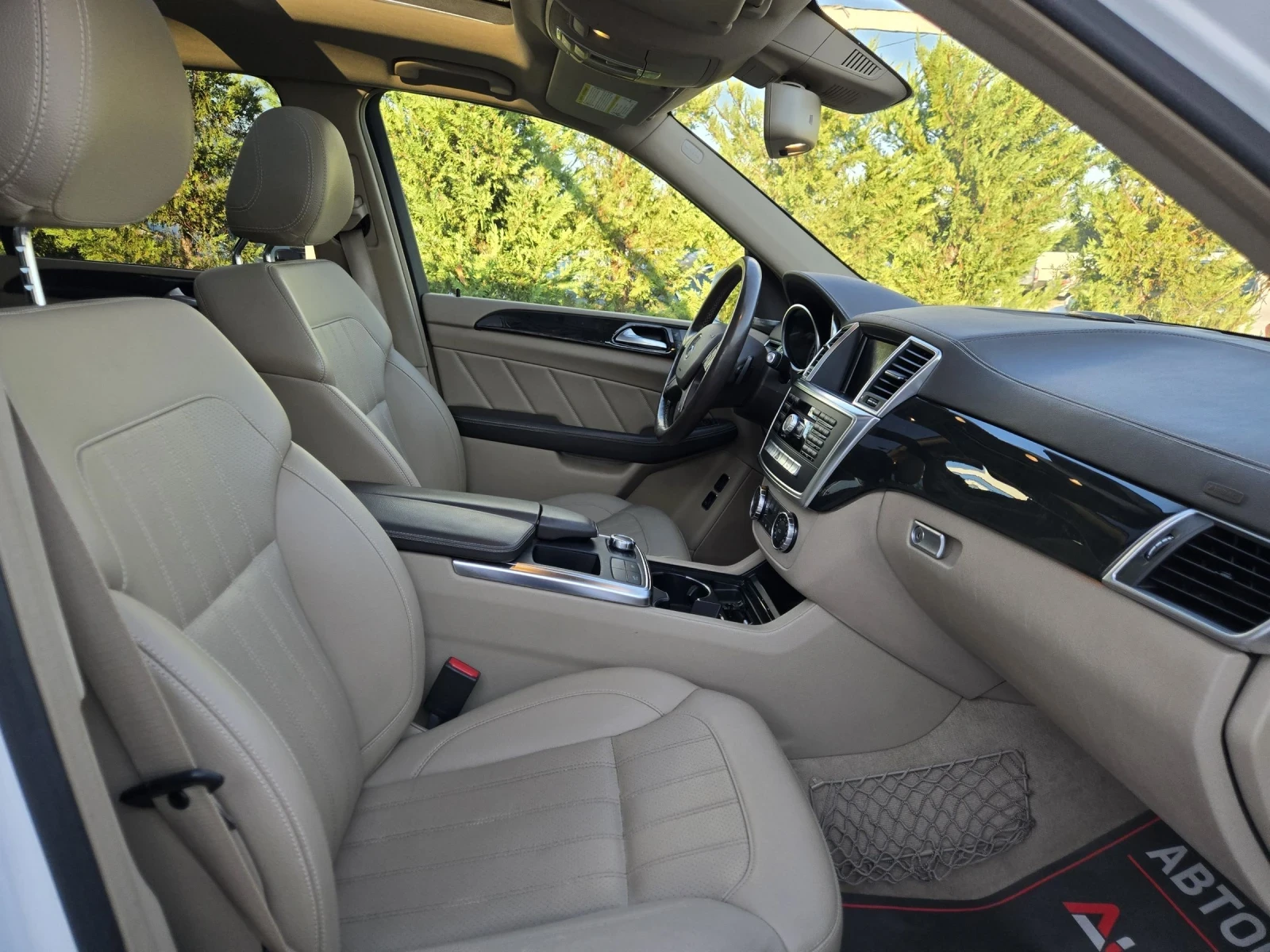 Mercedes-Benz GL 350 3.0CDI-258кс= AMG LINE= 7MECTA= PANO= 360= KEYLESS, снимка 14 - Автомобили и джипове - 55694891
