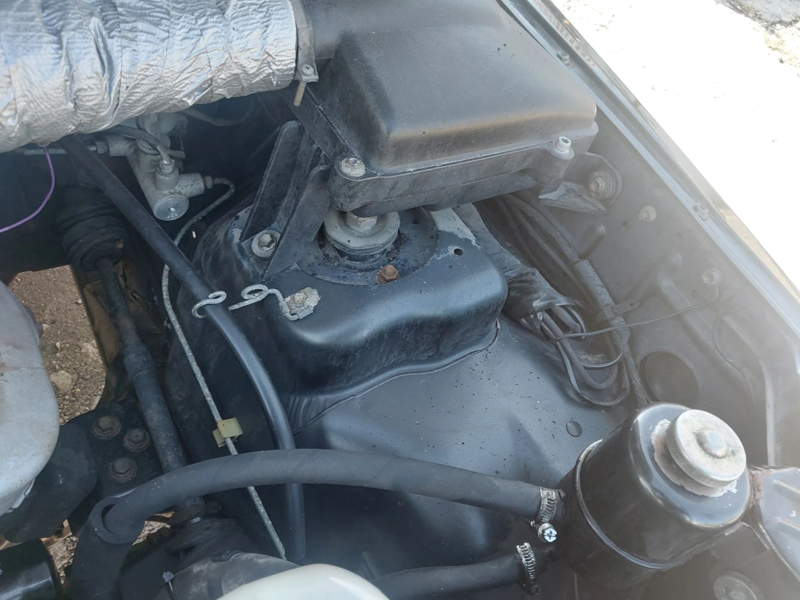 Suzuki Vitara 1.6 моно, снимка 17 - Автомобили и джипове - 56635594
