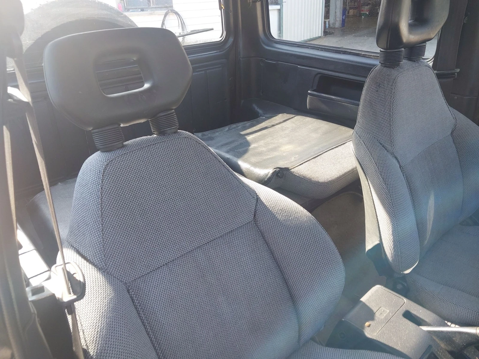 Suzuki Vitara 1.6 моно, снимка 4 - Автомобили и джипове - 56635594