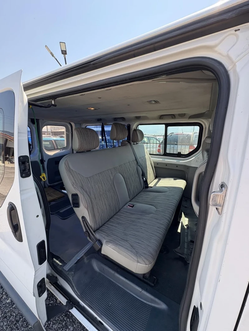 Nissan Primastar 2.0d 115hp 6 местен , снимка 6 - Бусове и автобуси - 53212410