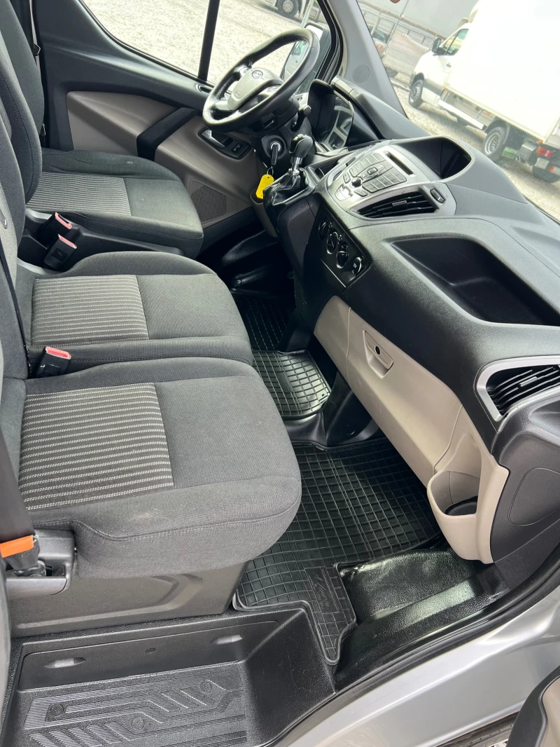 Ford Transit Custom КЛИМАТИК 6 места ЕВРО 5b, снимка 15 - Бусове и автобуси - 52726007