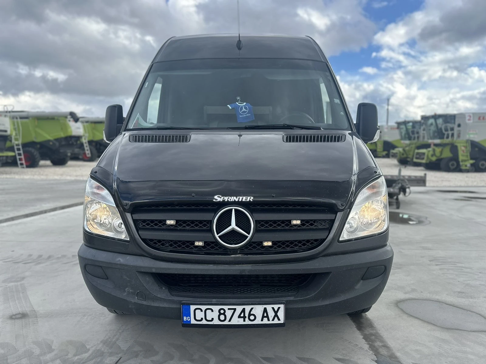 Mercedes-Benz Sprinter 319  - изображение 2