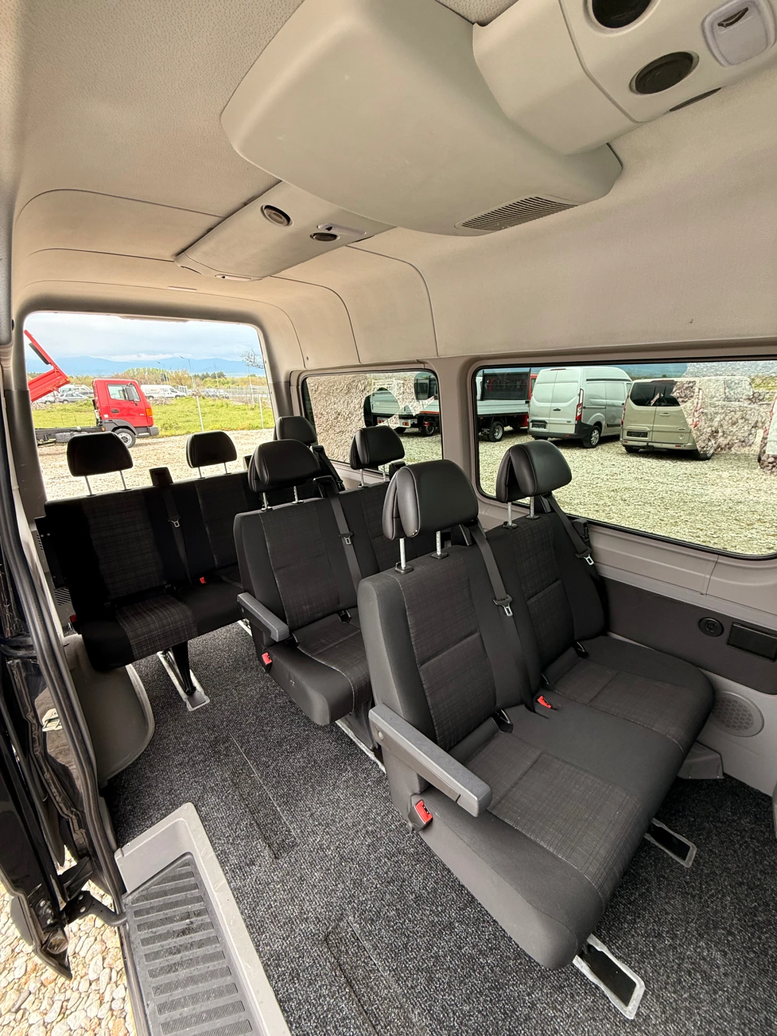 Mercedes-Benz Sprinter 316 9местен-Клима-Евро6 - изображение 10