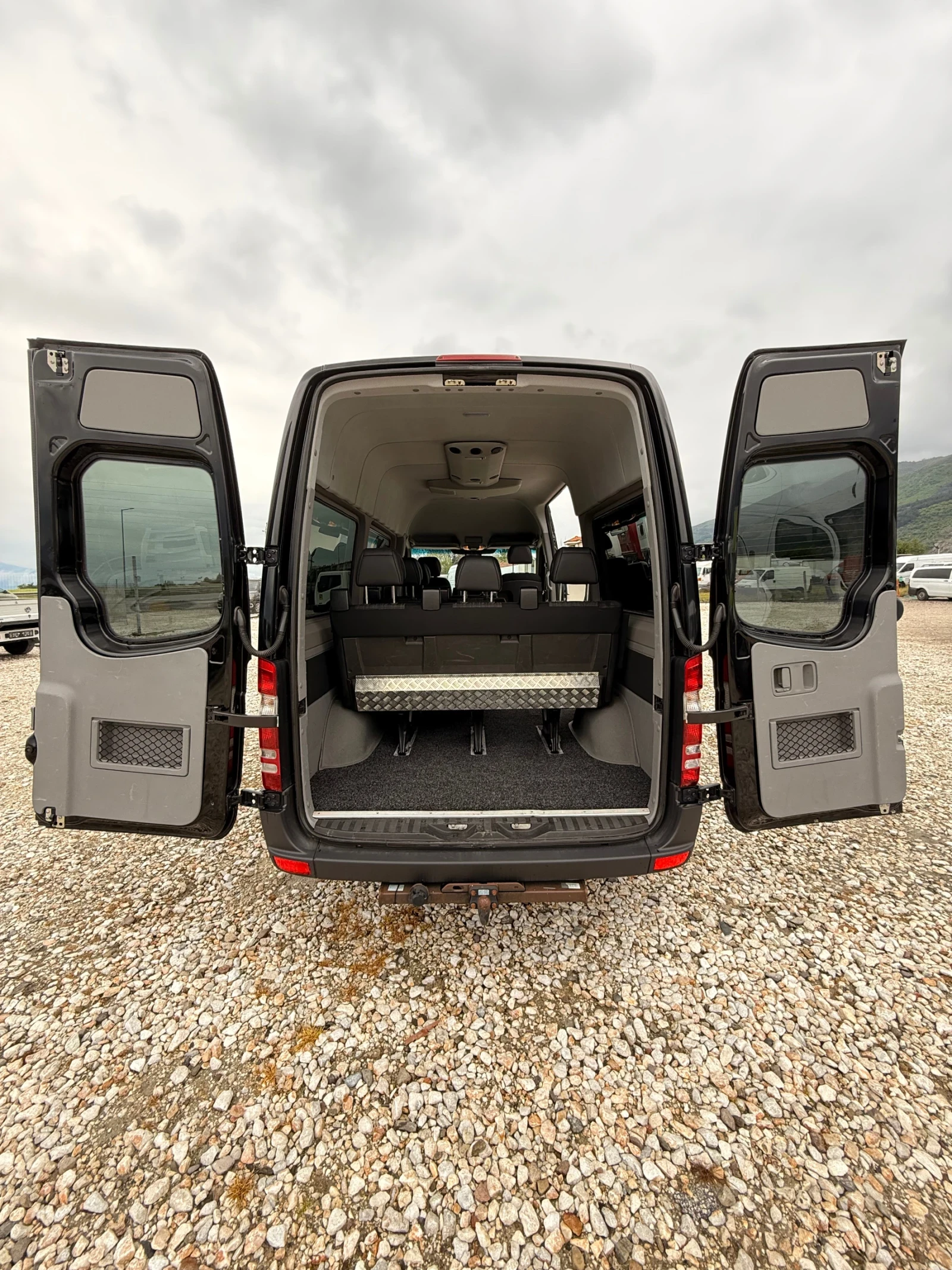 Mercedes-Benz Sprinter 316 9местен-Клима-Евро6 - изображение 8