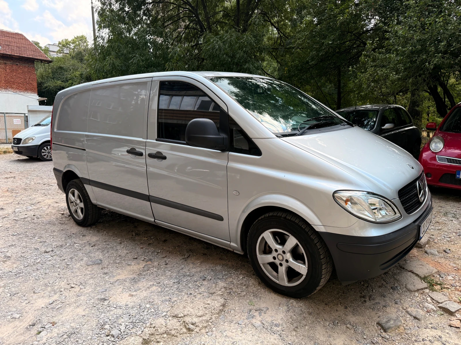Mercedes-Benz Vito 2.2 CDI 111 - изображение 2