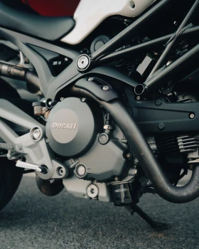 Ducati Monster 696+  | Mobile.bg    6