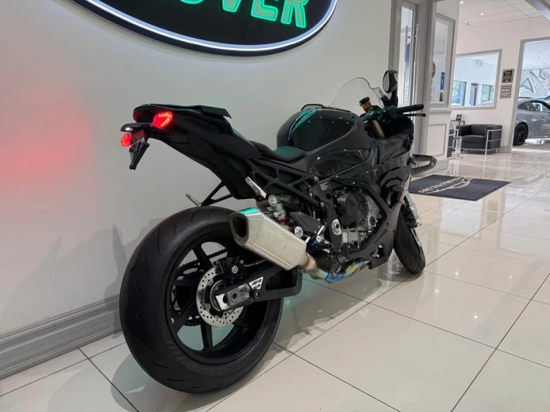 BMW S CARFAX* АВТОФИНАНСИРАНЕ* БЕЗ ПЪРВОНАЧАЛНА ВНОСКА* , снимка 3 - Мотоциклети и мототехника - 52893085