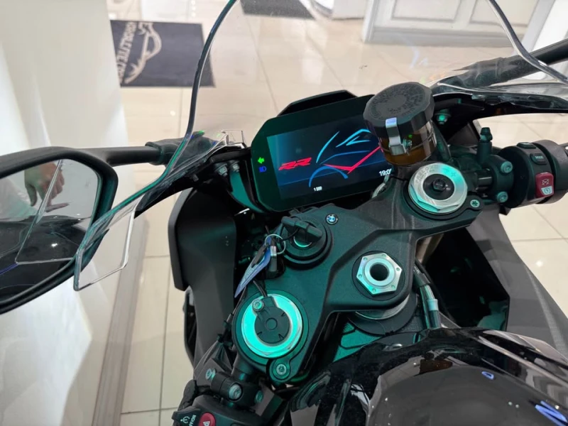 BMW S CARFAX* АВТОФИНАНСИРАНЕ* БЕЗ ПЪРВОНАЧАЛНА ВНОСКА* , снимка 5 - Мотоциклети и мототехника - 52893085