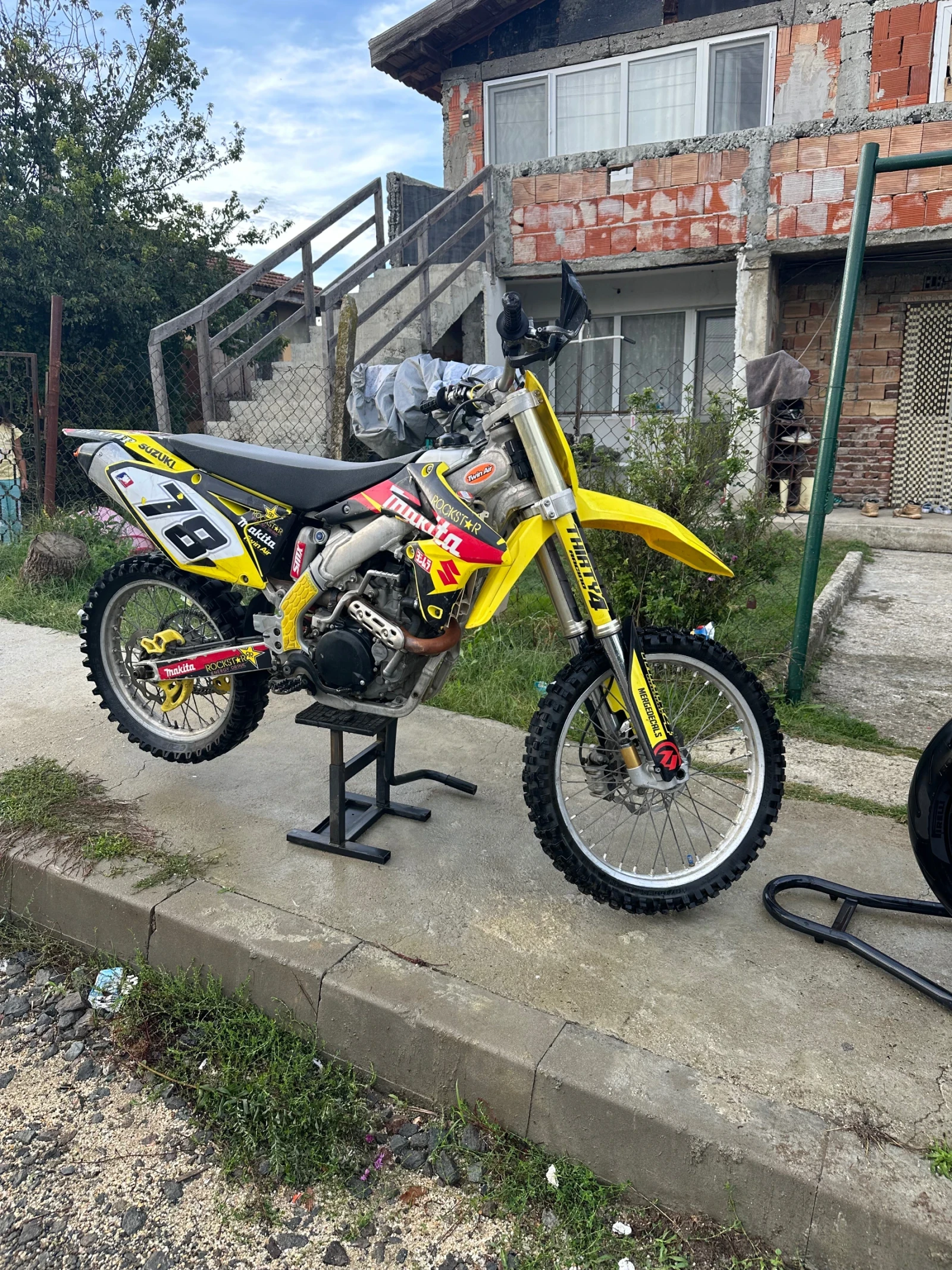 Suzuki Rmz  - изображение 7