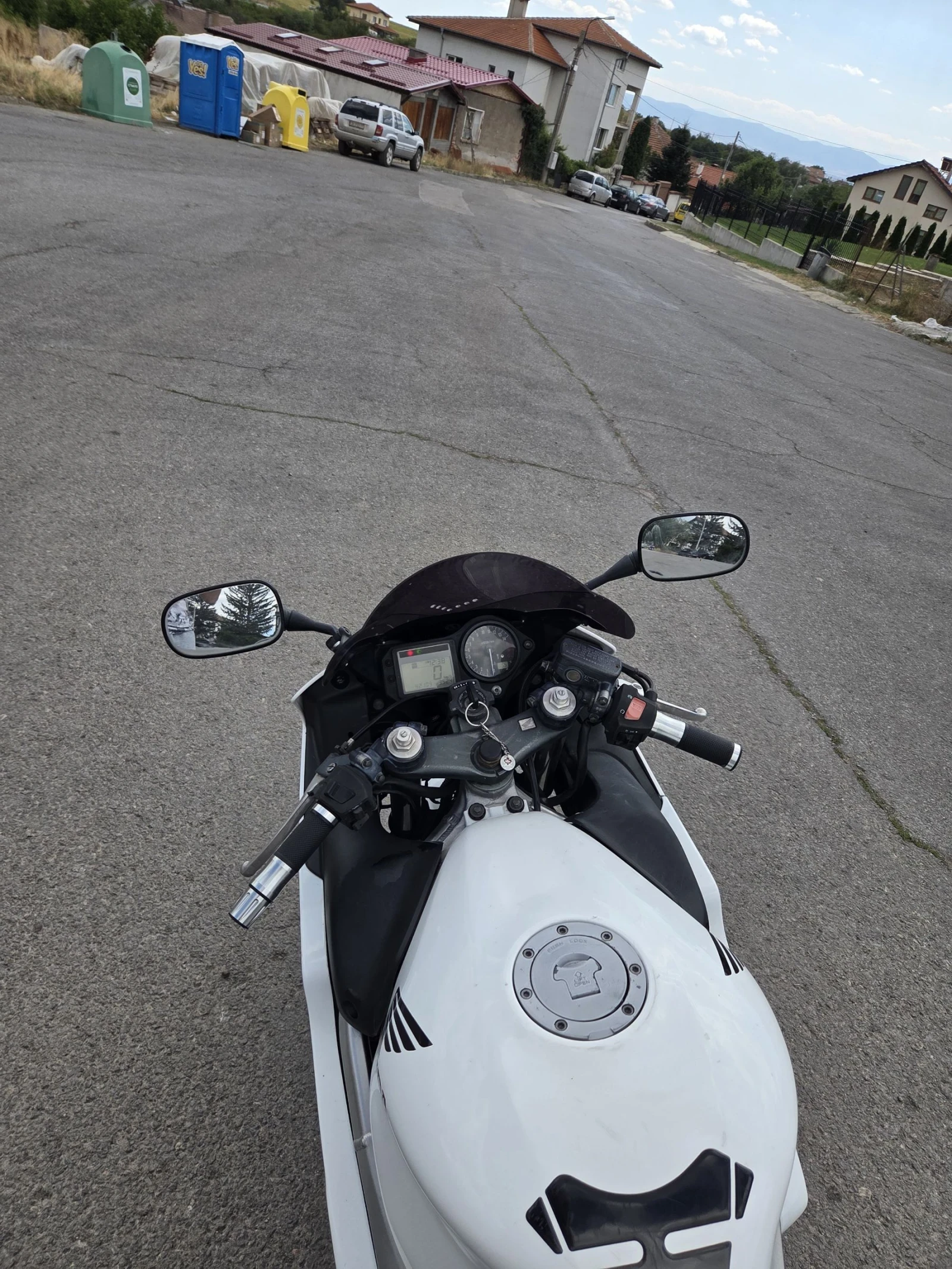 Honda Cbr F4i - изображение 4