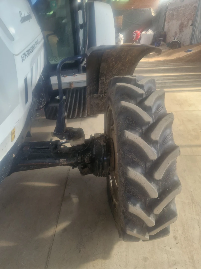 Трактор Lamborghini Strike 105.4 t4i, снимка 8 - Селскостопанска техника - 52797174