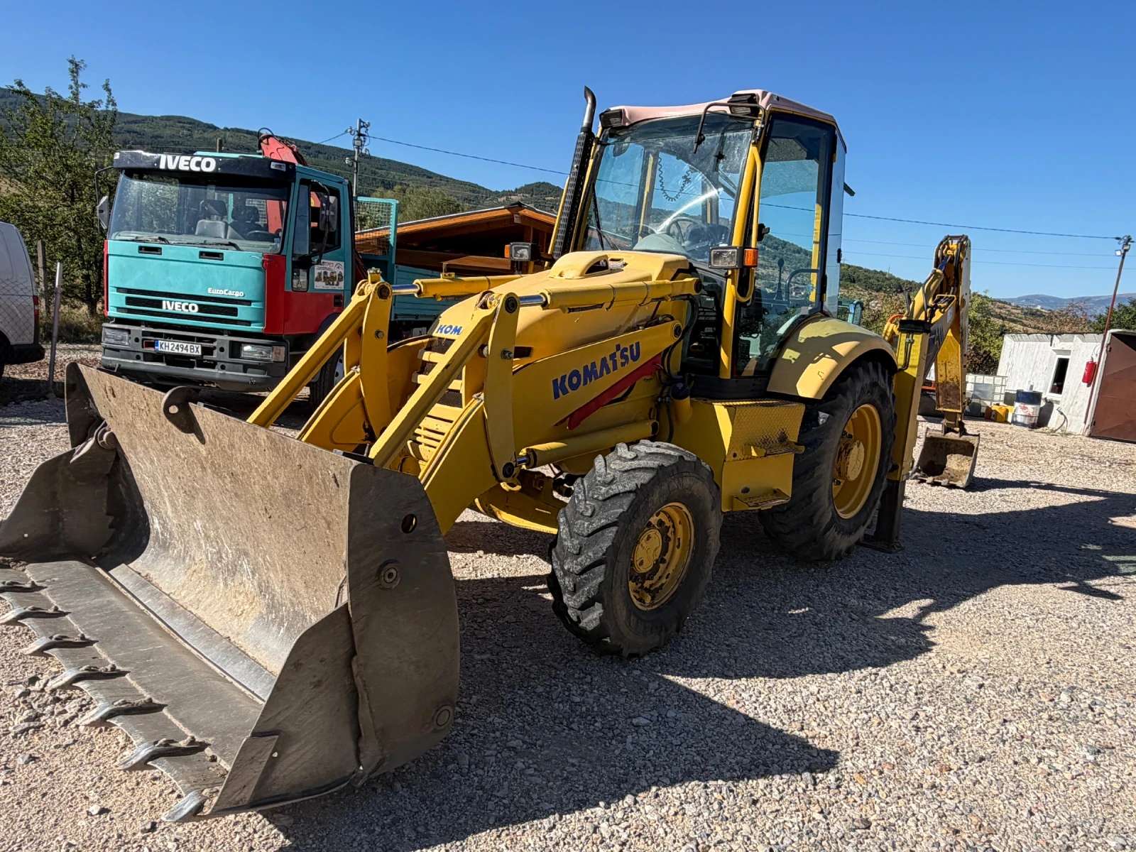 Багер Komatsu Wb97r 2, снимка 2 - Индустриална техника - 55981346