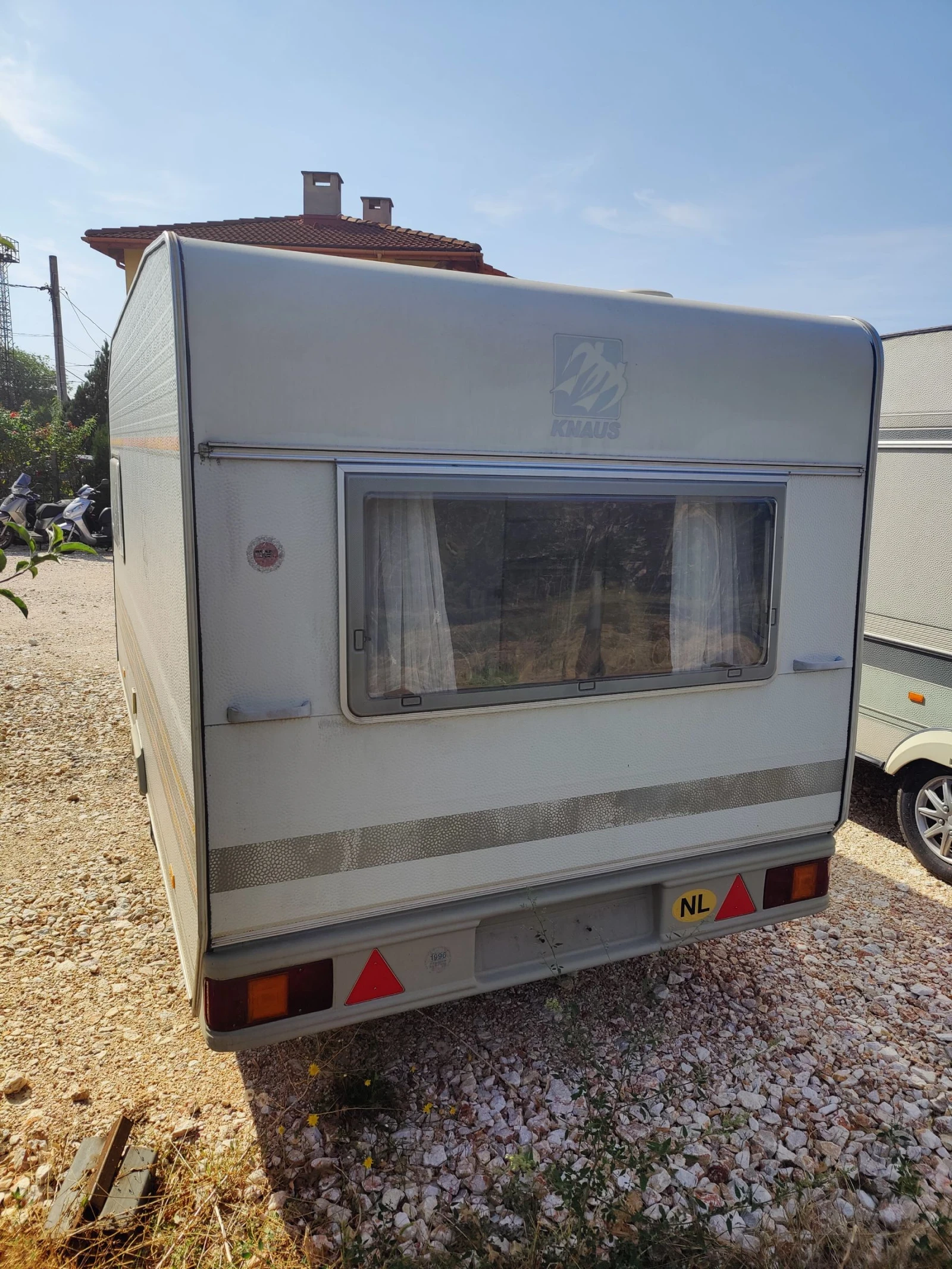Каравана Knaus SUEDWIND 420 - изображение 3