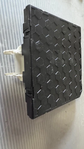 Комфорт модул зa VW Passat - 5Q0937086AH, снимка 2
