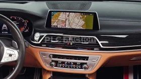 BMW 730 HEAD-UP * ОБДУХВАНЕ * ДИСТРОНИК * ПАНО * 360, снимка 13