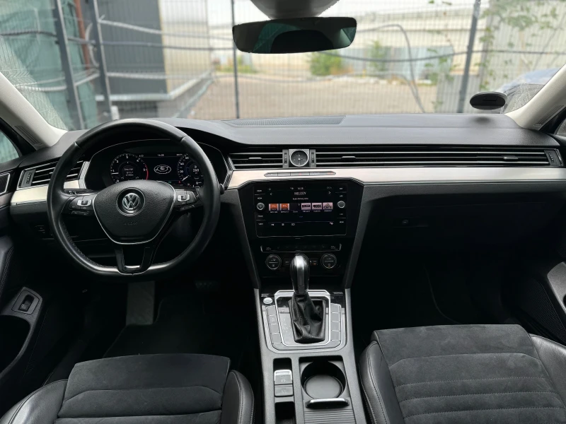 VW Passat 2.0TDI Digital Cockpit Massage Memory, снимка 10 - Автомобили и джипове - 46884175