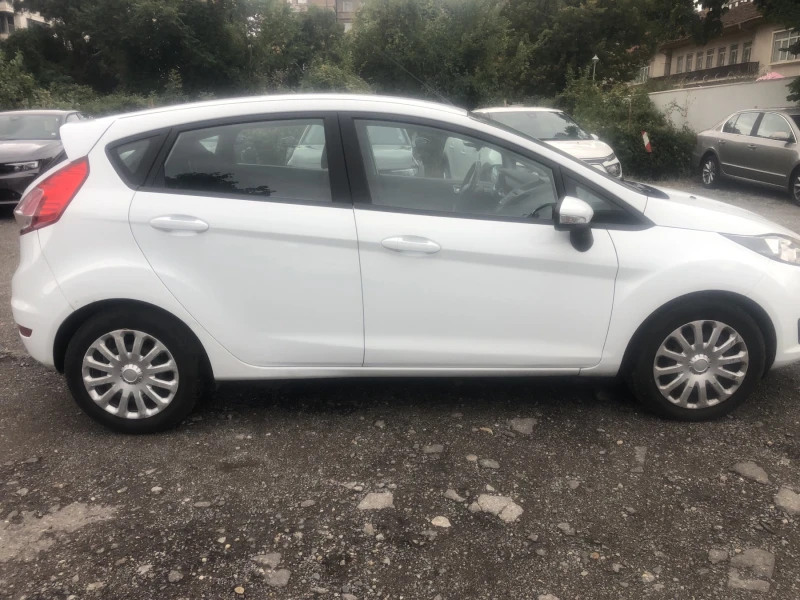 Ford Fiesta, снимка 5 - Автомобили и джипове - 47207043