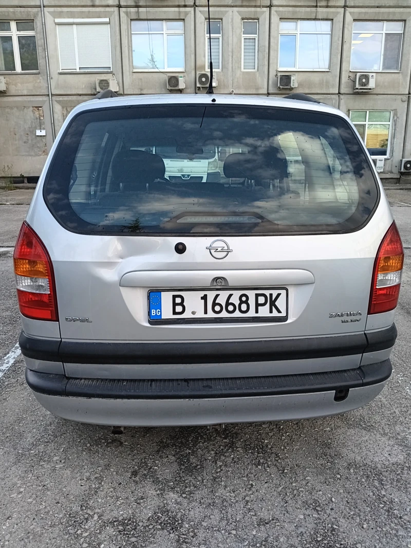 Opel Zafira, снимка 3 - Автомобили и джипове - 47301278