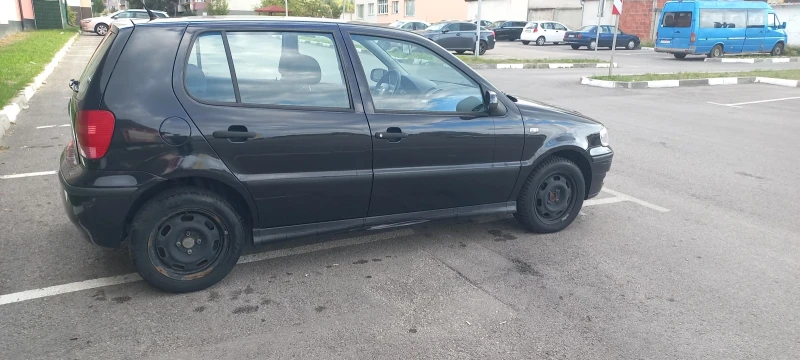 VW Polo, снимка 2 - Автомобили и джипове - 47697315