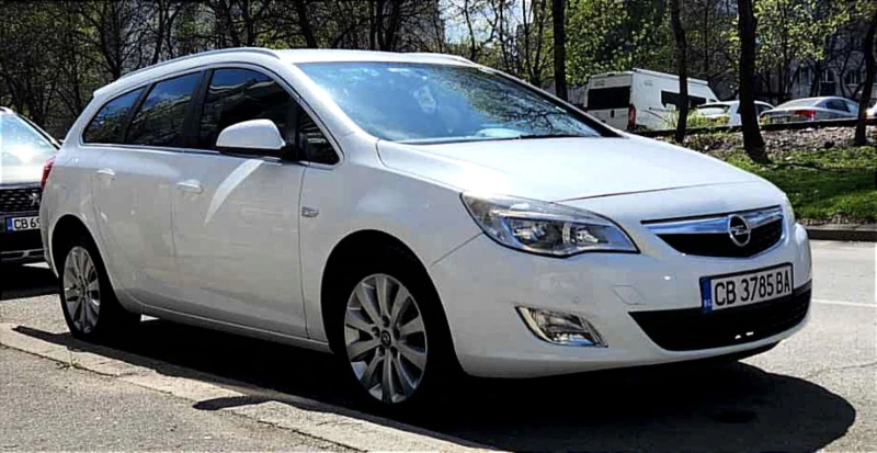 Opel Astra 2.0 eco flex , снимка 2 - Автомобили и джипове - 48030970