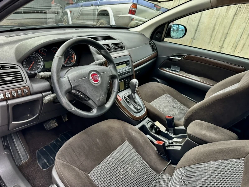 Fiat Croma 1.9 DIESEL FACELIFT ЛИЗИНГ БАРТЕР , снимка 11 - Автомобили и джипове - 48120600