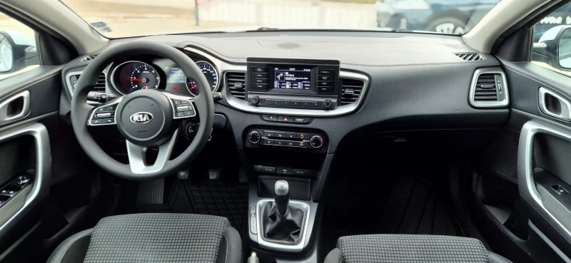 Kia Ceed 90493км. ; 2020г., снимка 11 - Автомобили и джипове - 48220321