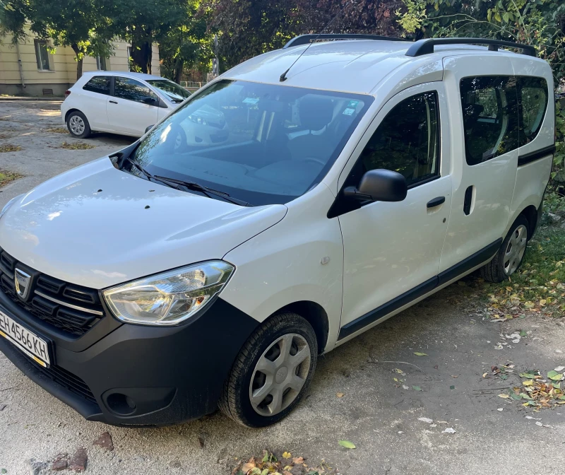 Dacia Dokker, снимка 1 - Автомобили и джипове - 48934775