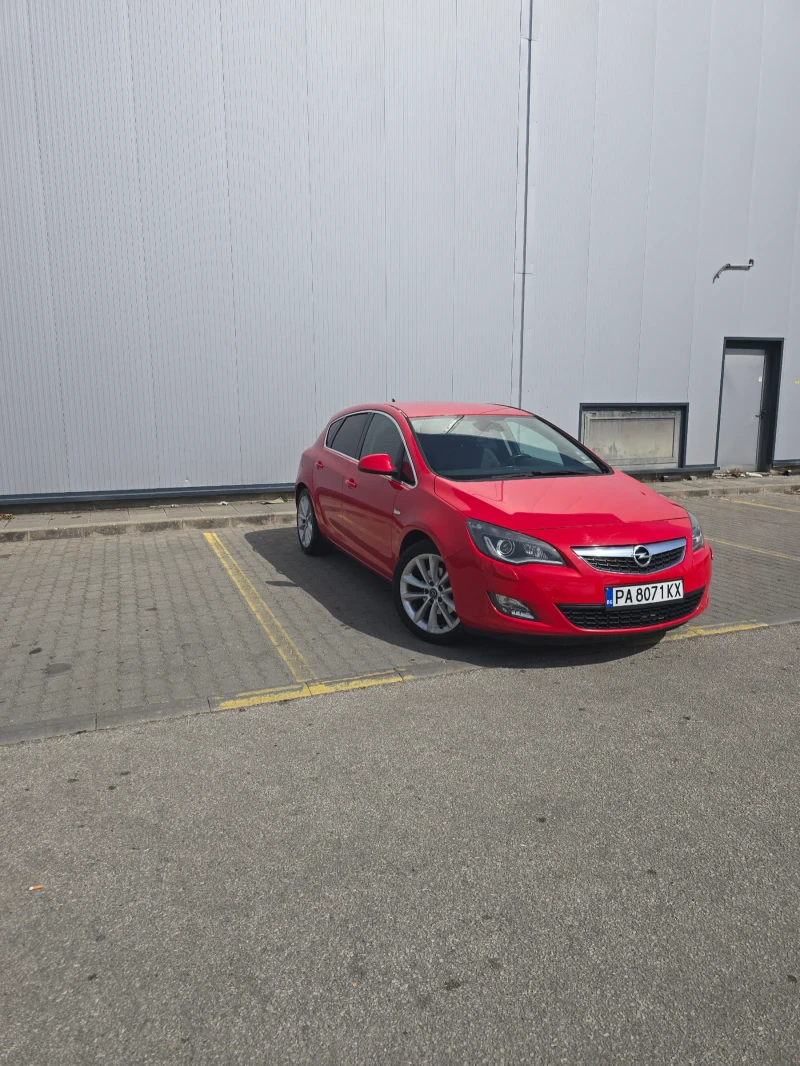 Opel Astra 1.7 CDI , снимка 2 - Автомобили и джипове - 49450338