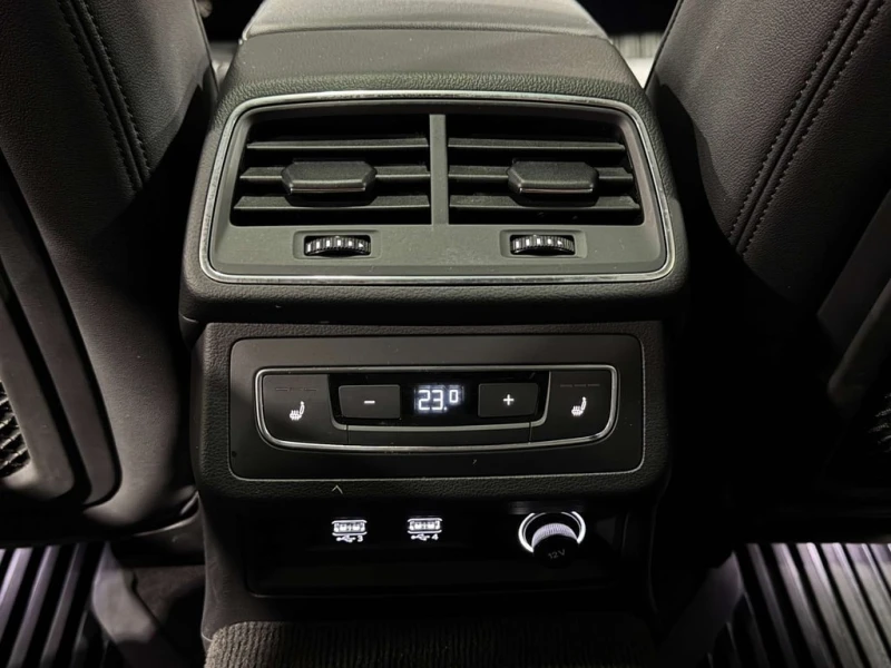 Audi A6 quattro Premium  CARFAX, снимка 12 - Автомобили и джипове - 53369109