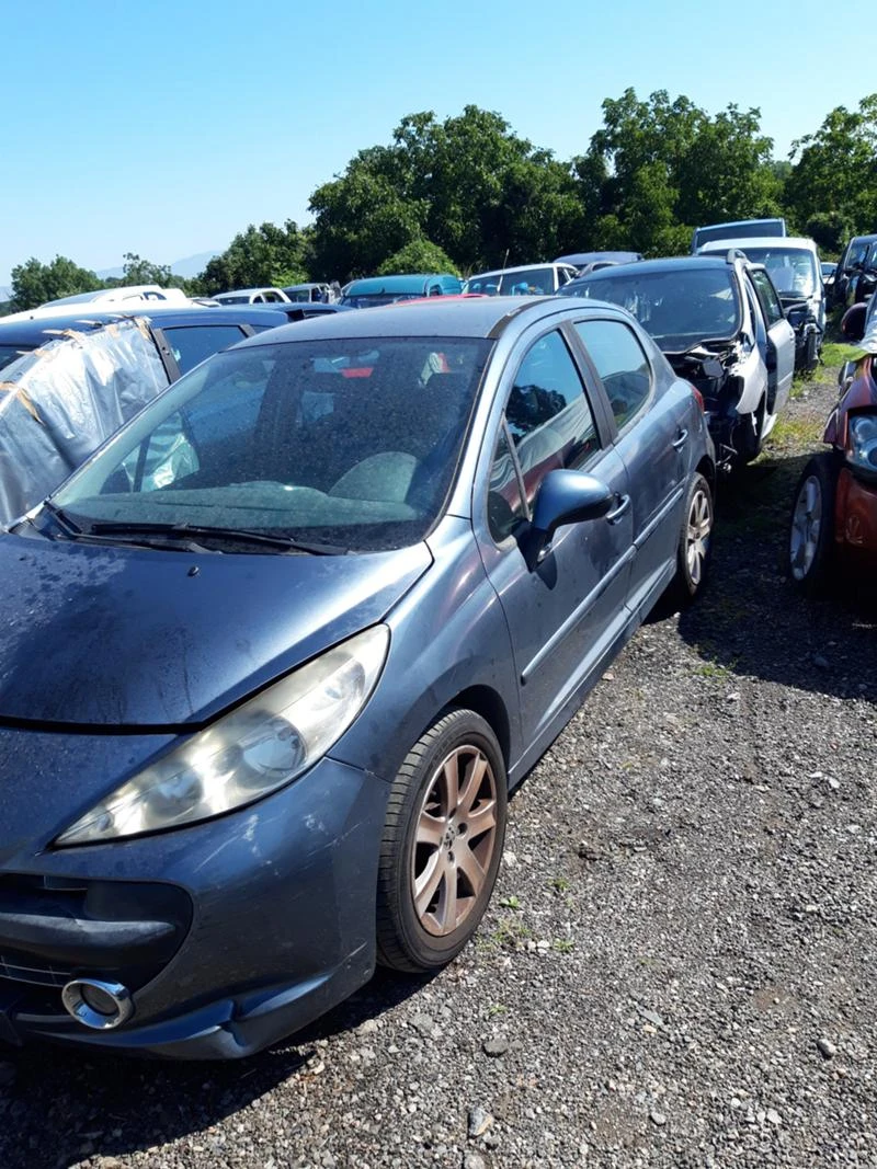 Peugeot 207 1.6hdi НА ЧАСТИ, снимка 4 - Автомобили и джипове - 29898139