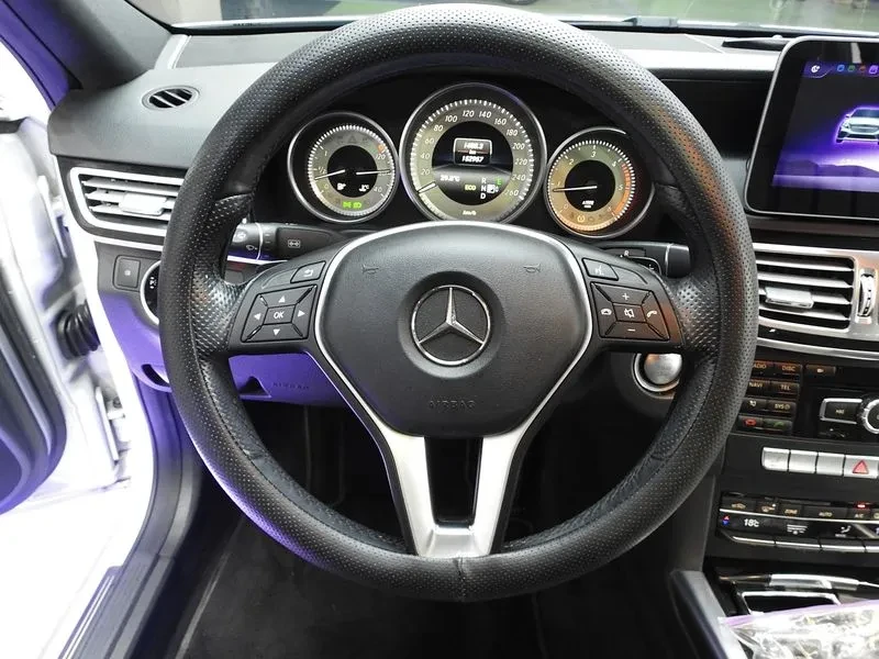 Mercedes-Benz E 250 W212 E250 Bluetec 4Matic Avant Garde, снимка 9 - Автомобили и джипове - 55259492