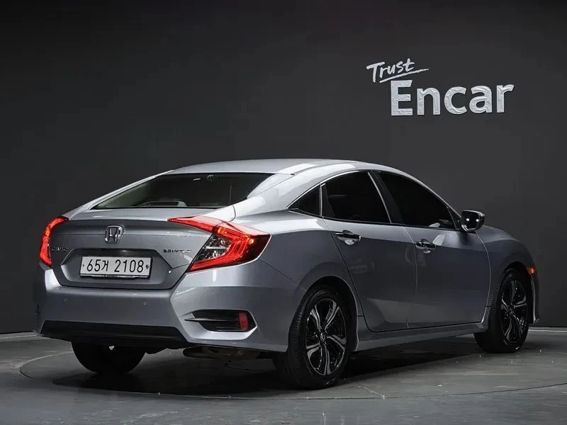 Honda Civic 2.0 1OTH GEN, снимка 2 - Автомобили и джипове - 55429419