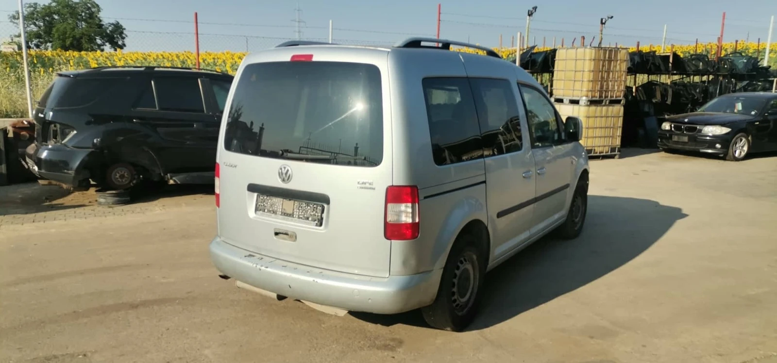 VW Caddy 2.0 - изображение 2