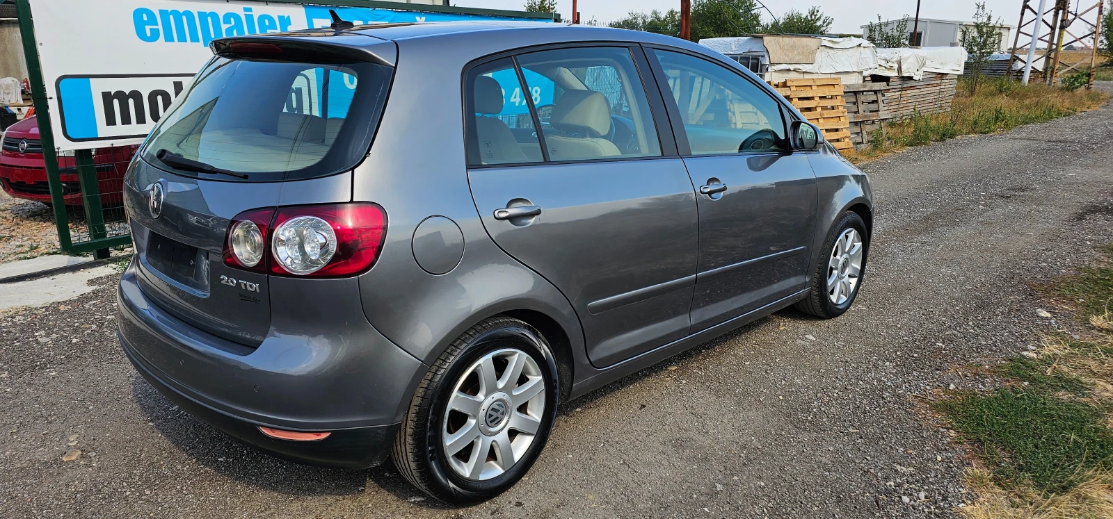 VW Golf Plus 2.0tdi Автоматик - изображение 4