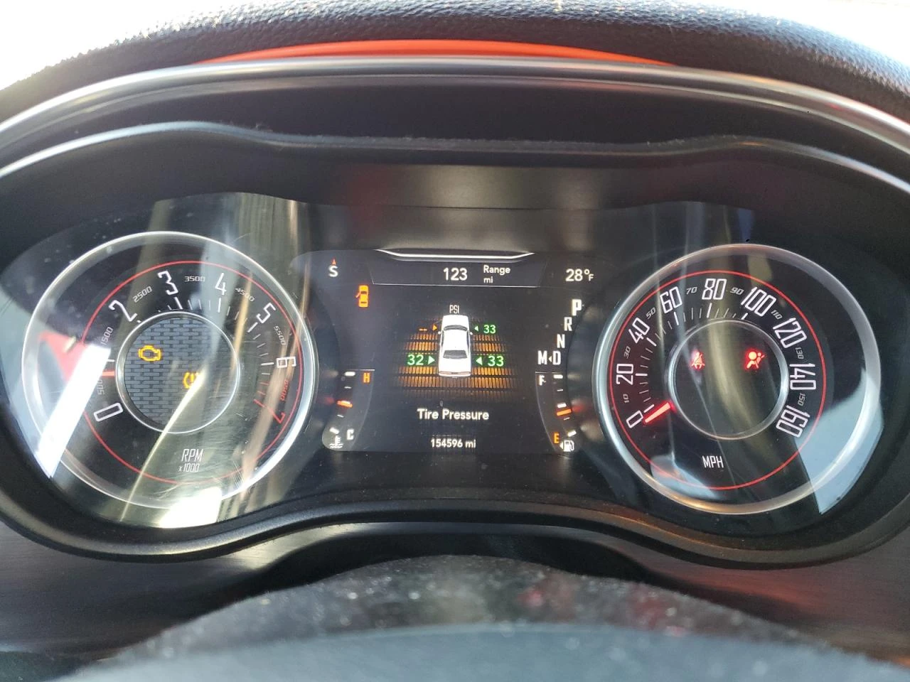 Dodge Challenger 3.6 V6 - изображение 10