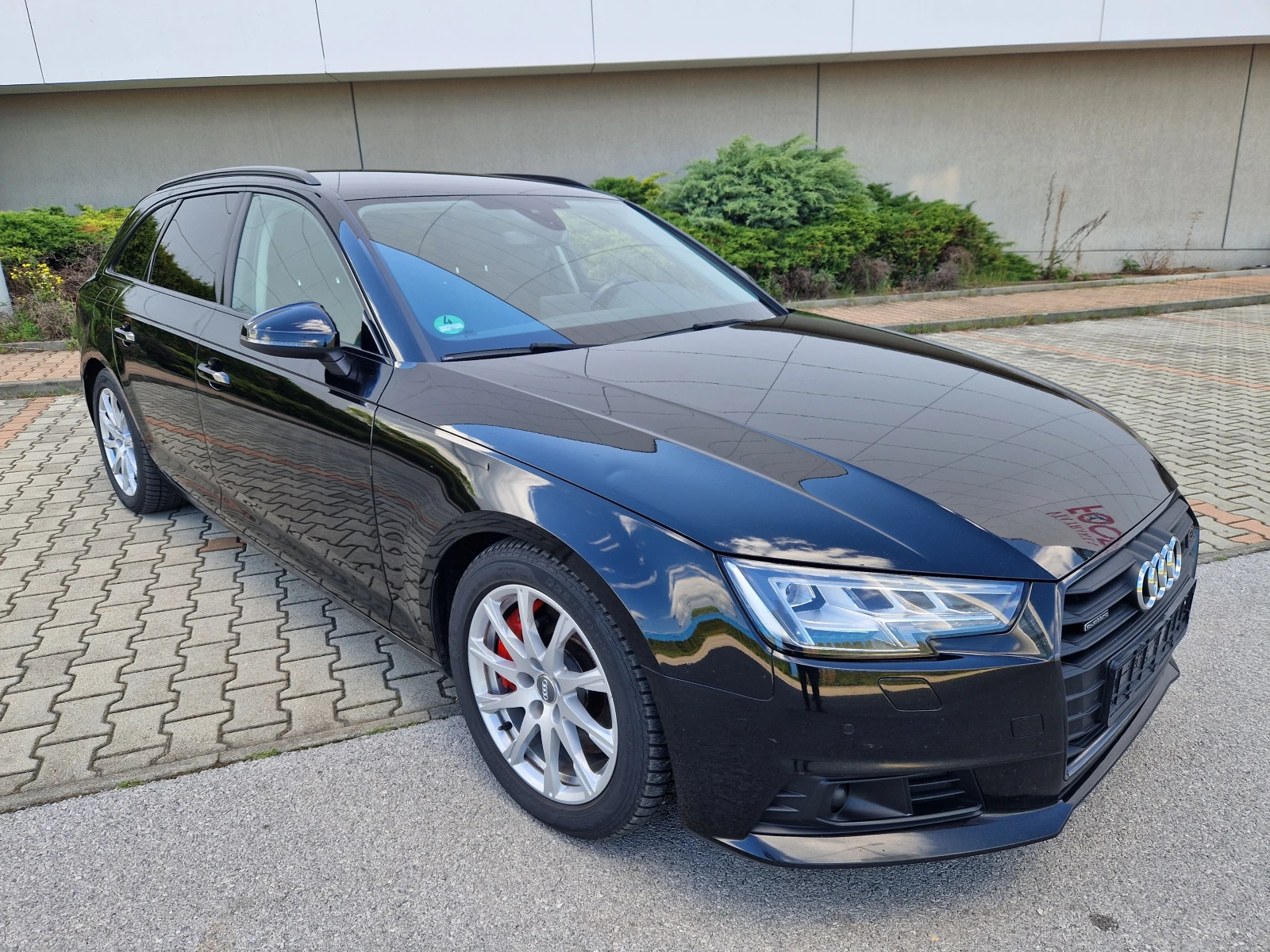 Audi A4 3.0TDI/272к/ABT/DIGITAL/FULL LED/DISTRONIC/Quattro - изображение 8